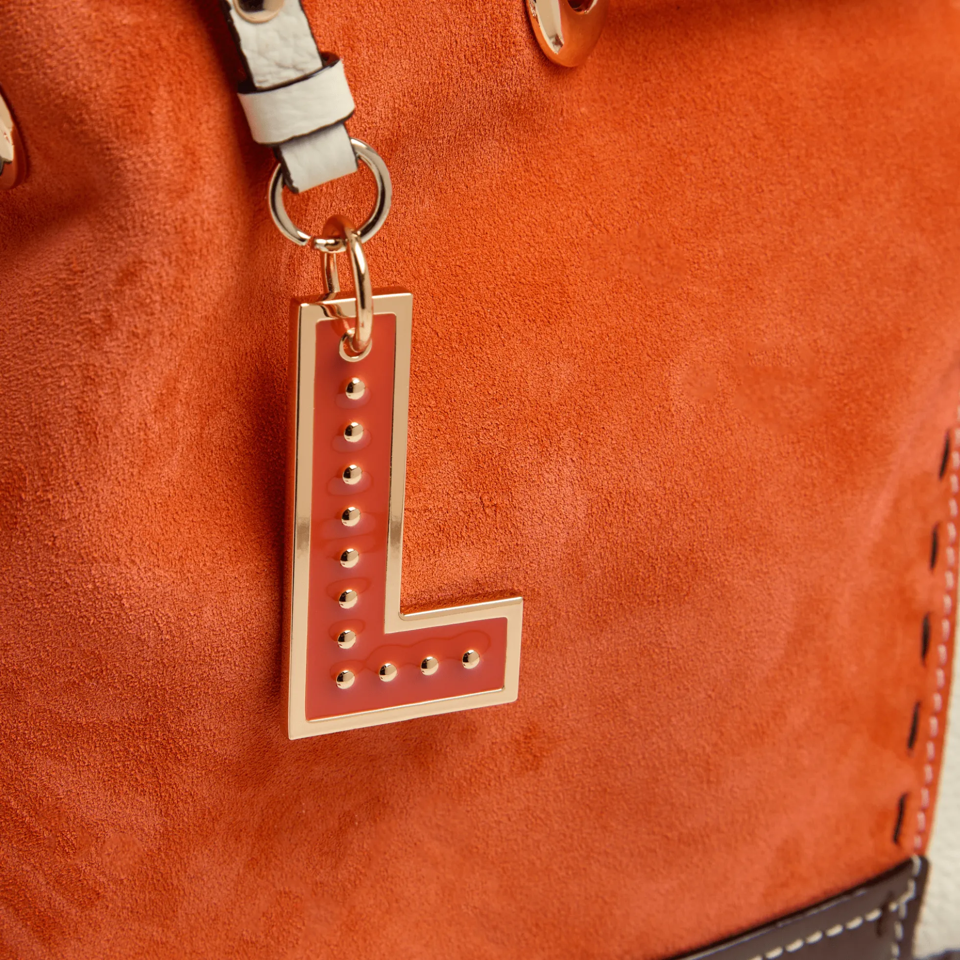 SAC SEAU M