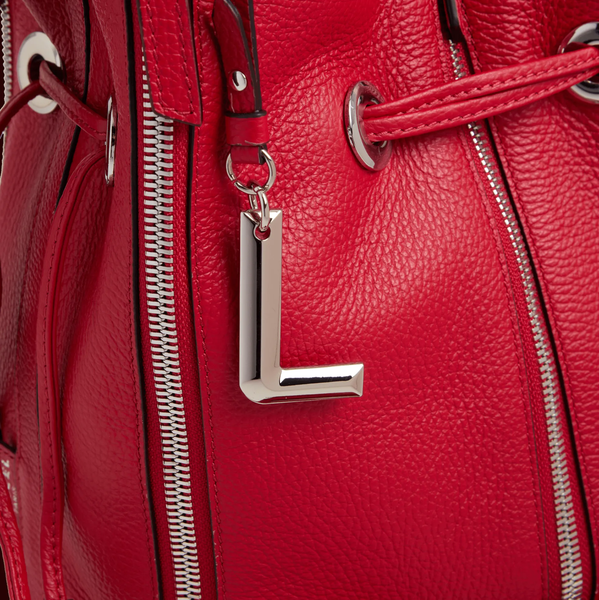 SAC SEAU M