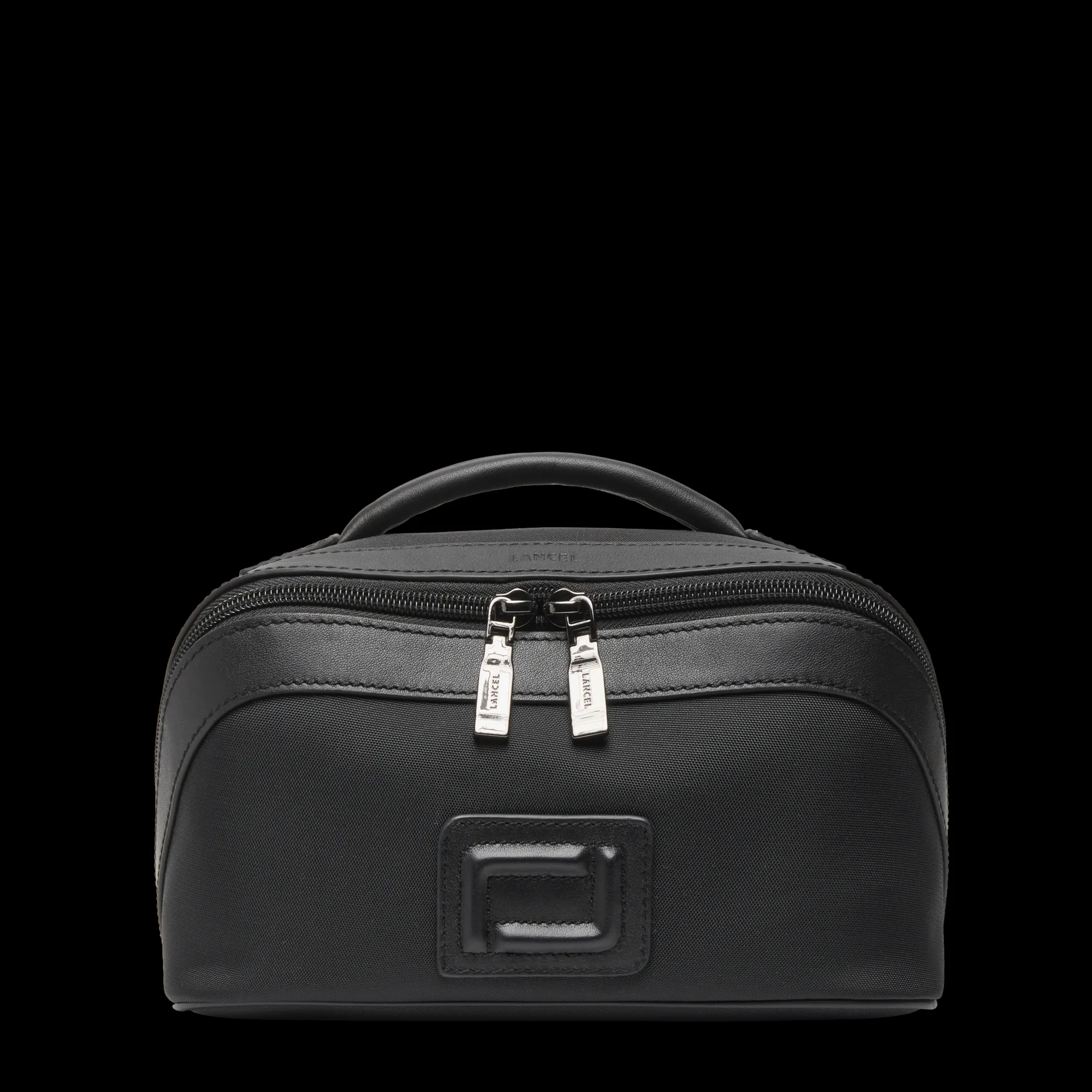TROUSSE DE TOILETTE