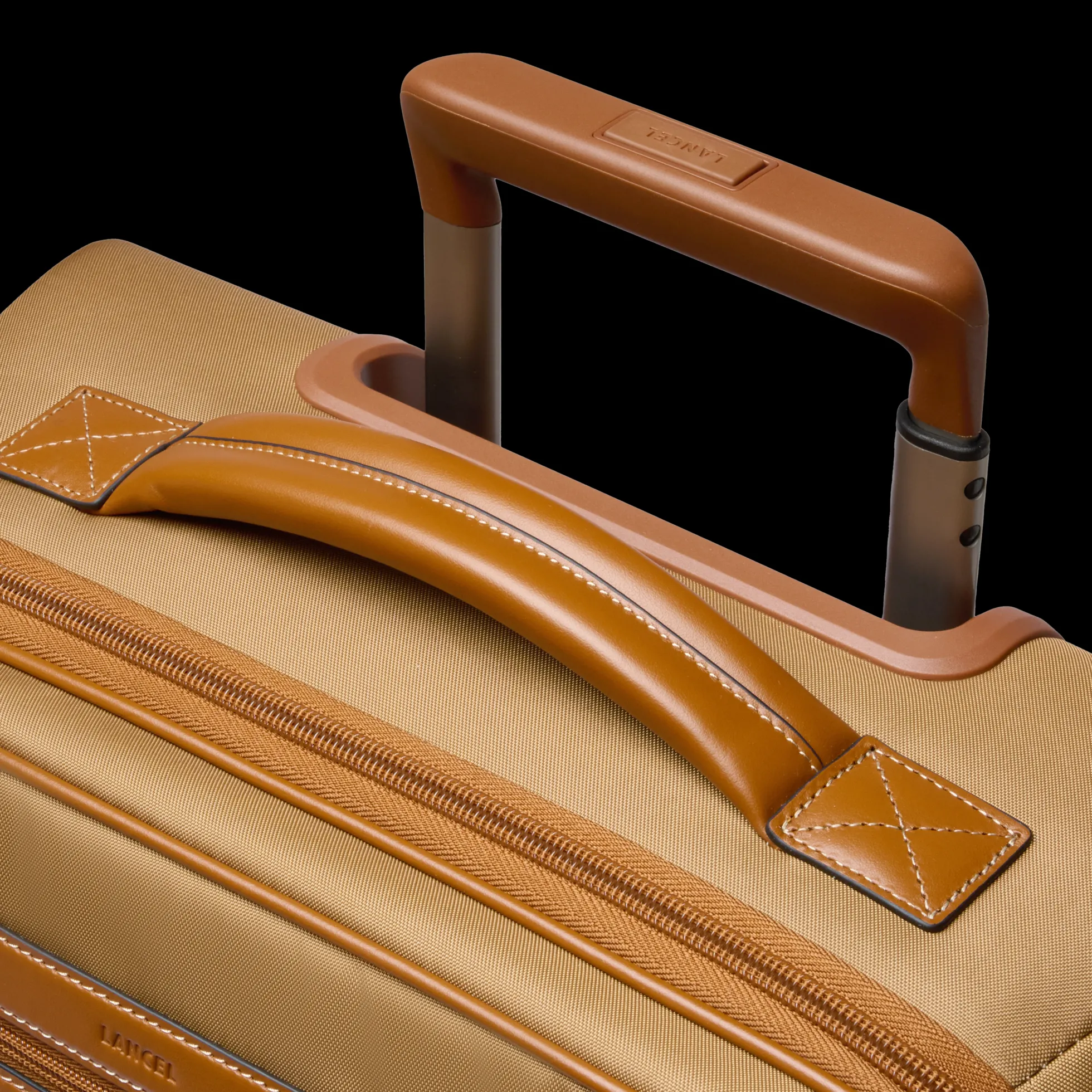 VALISE CABINE 4 ROUES